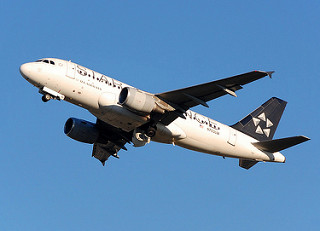 Photo of N703UW