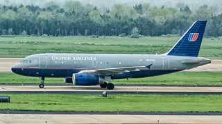 Photo of N837UA