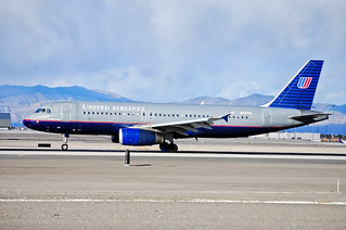 Photo of N437UA