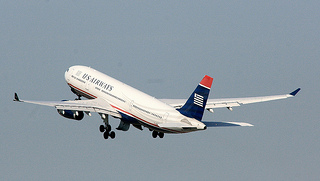 Photo of N282AY