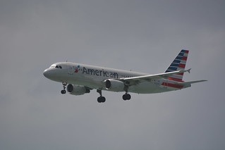 Photo of N122US