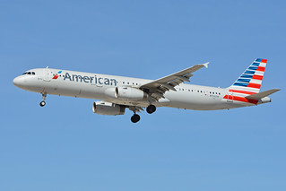 Photo of N556UW