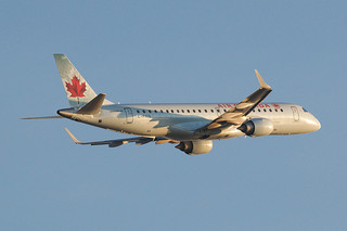 Photo of C-FHIQ