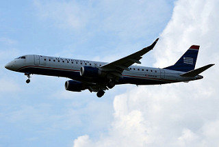 Photo of N952UW