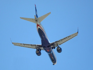 Photo of N953UW