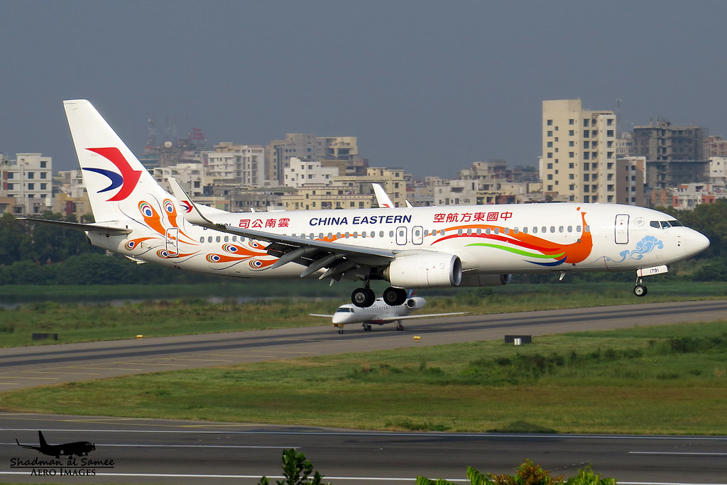 Photo of China Eastern Airlines B-1791, Boeing 737-800