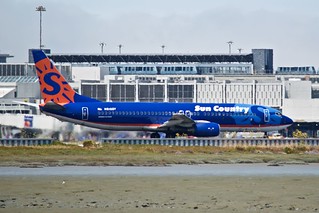 Photo of N813SY